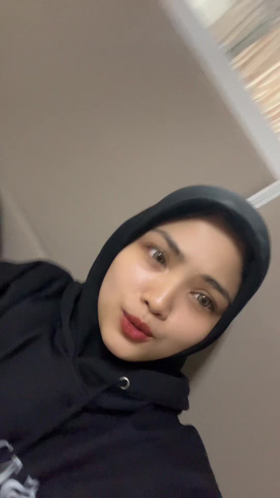 @adeee