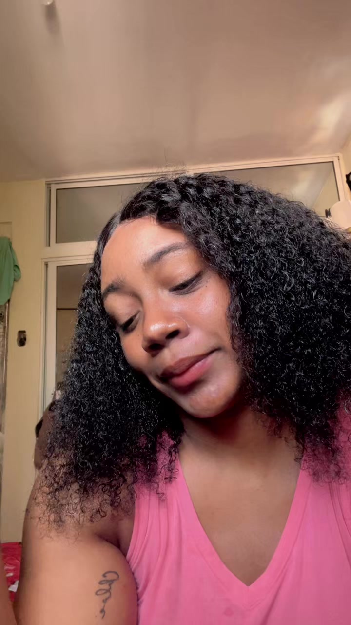 @laqueenugc