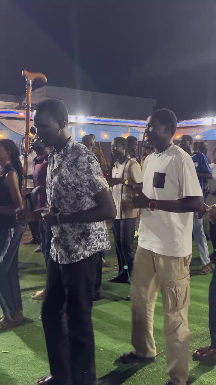 @Dut Chawuoch Mabior