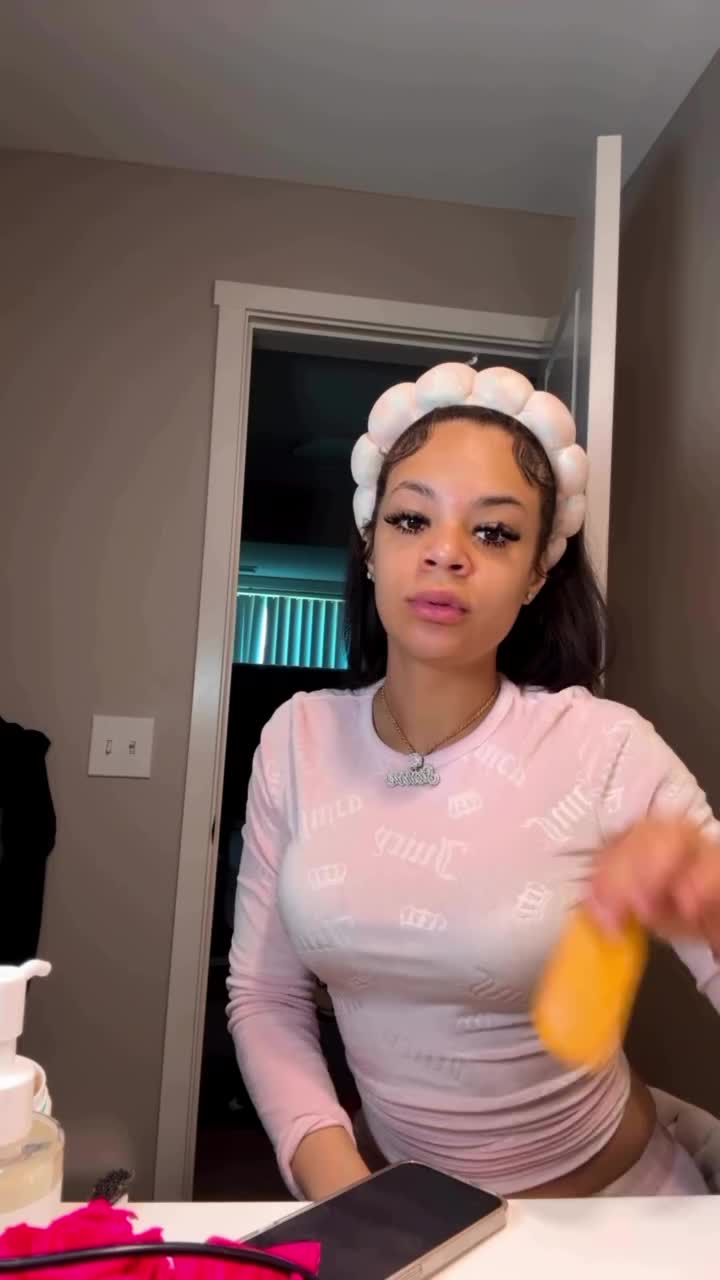 @Emma_Mcdonald