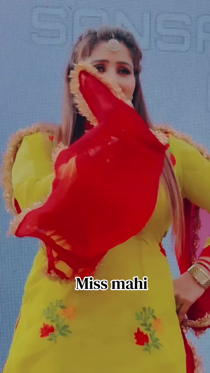 @Aj_Malika011