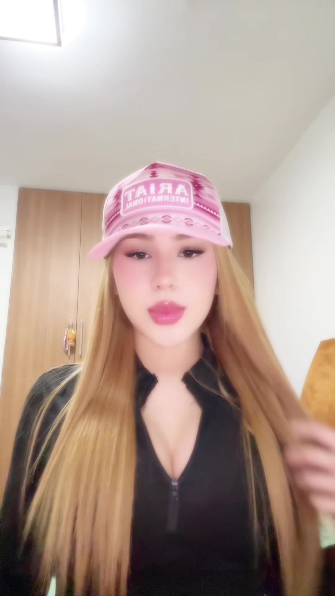 @kam