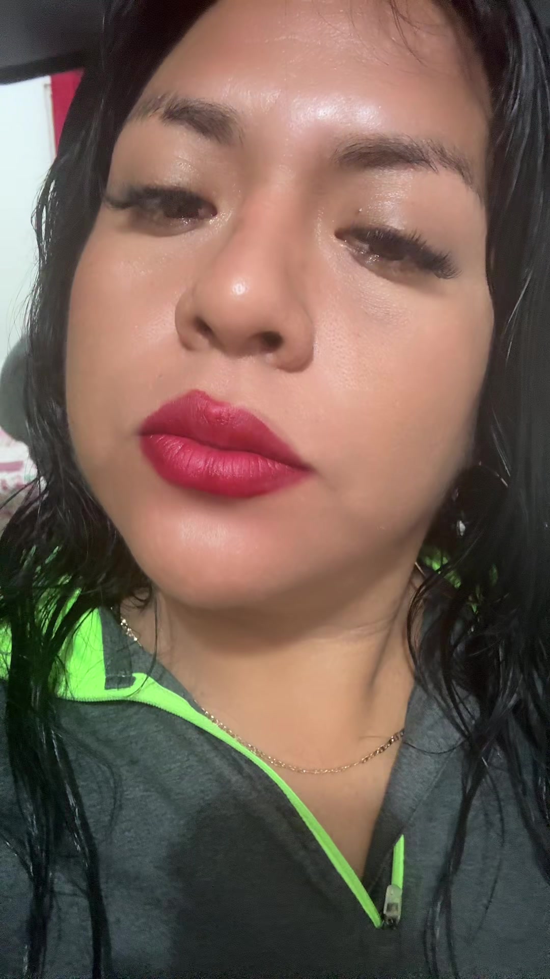 @Gloria