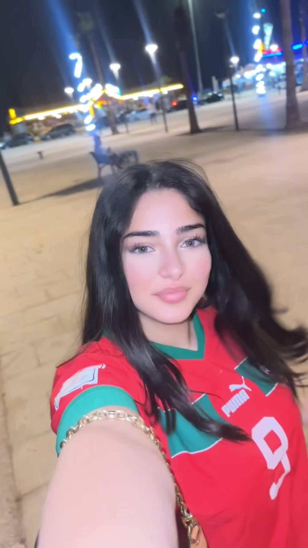 @Hajarita_ess