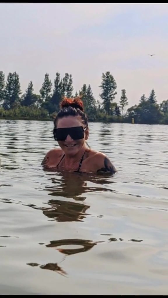 @Susielicious_1 🇨🇦