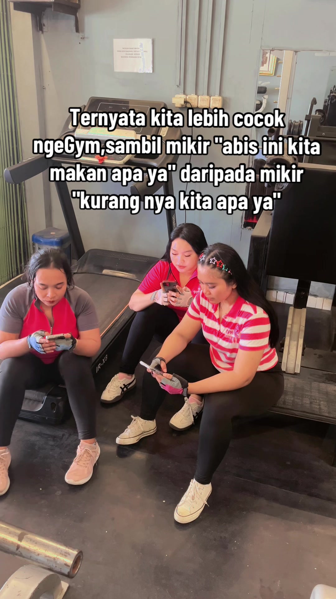 @Estervania03