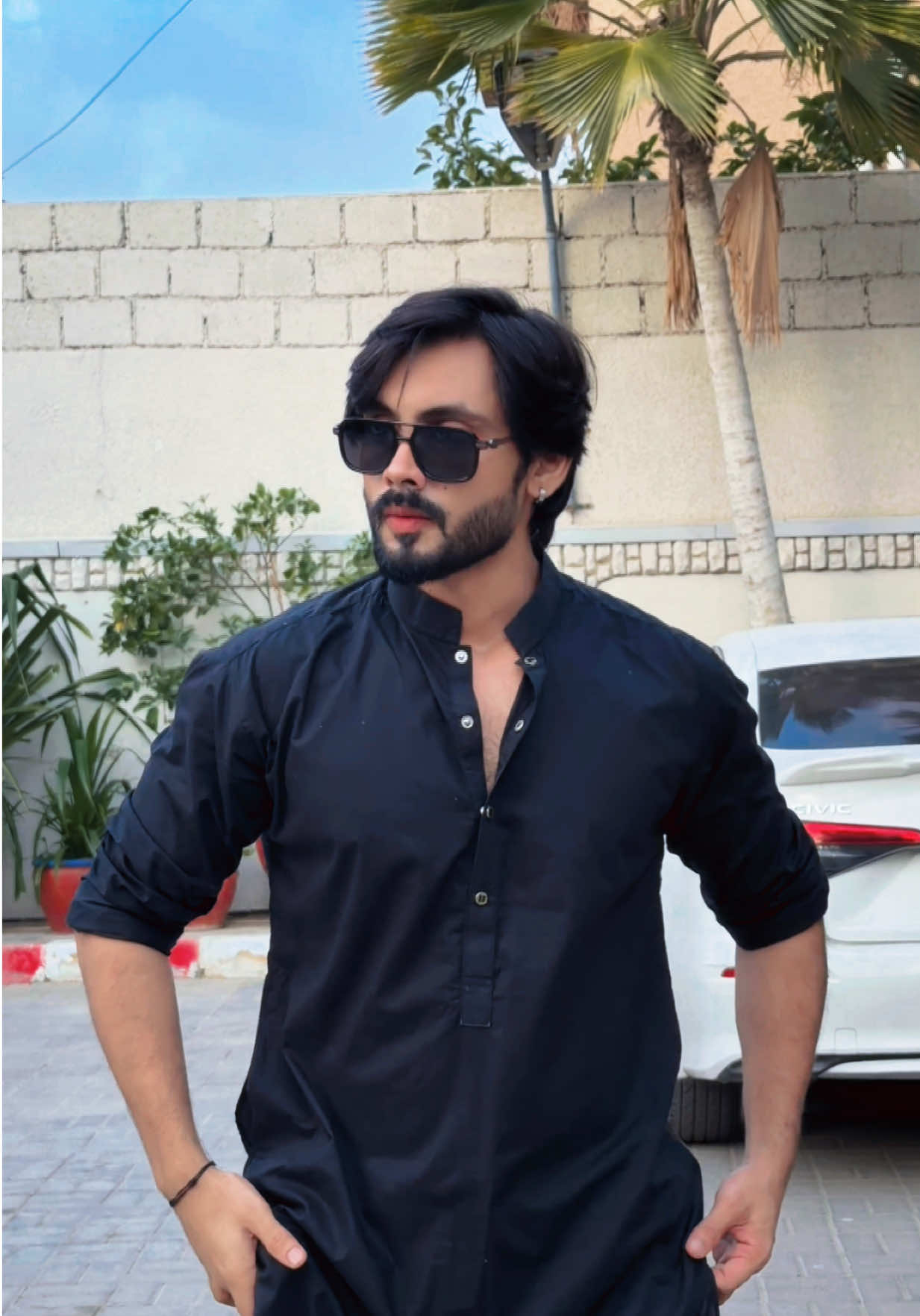@mujtaba Lakhani