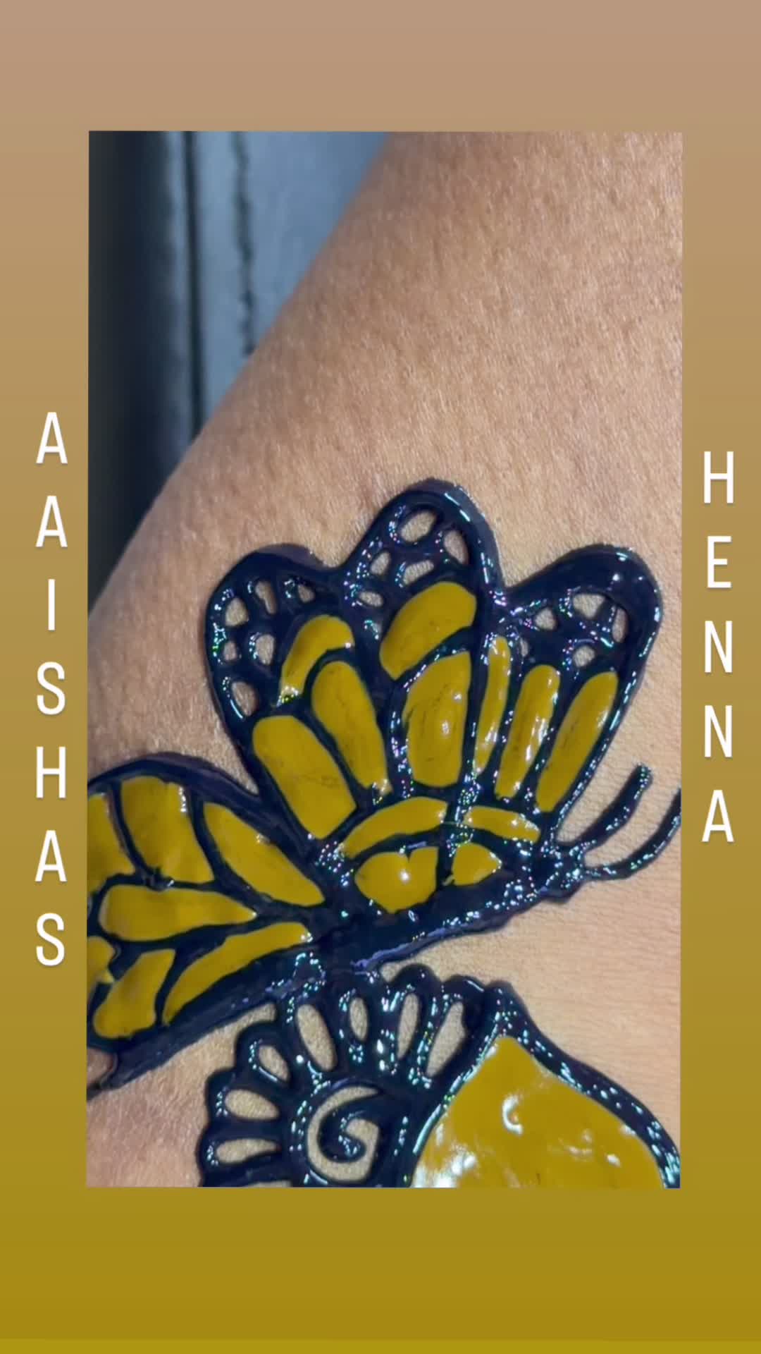 @HennaArtistAaisha