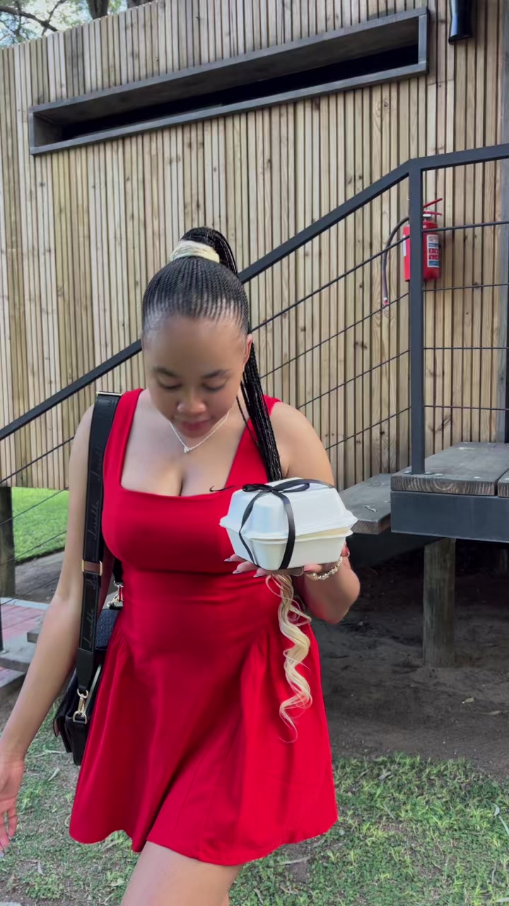 @Lelomo ✨🌬️