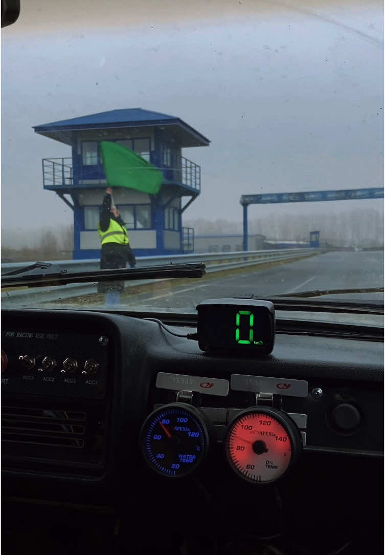 @Дарья
