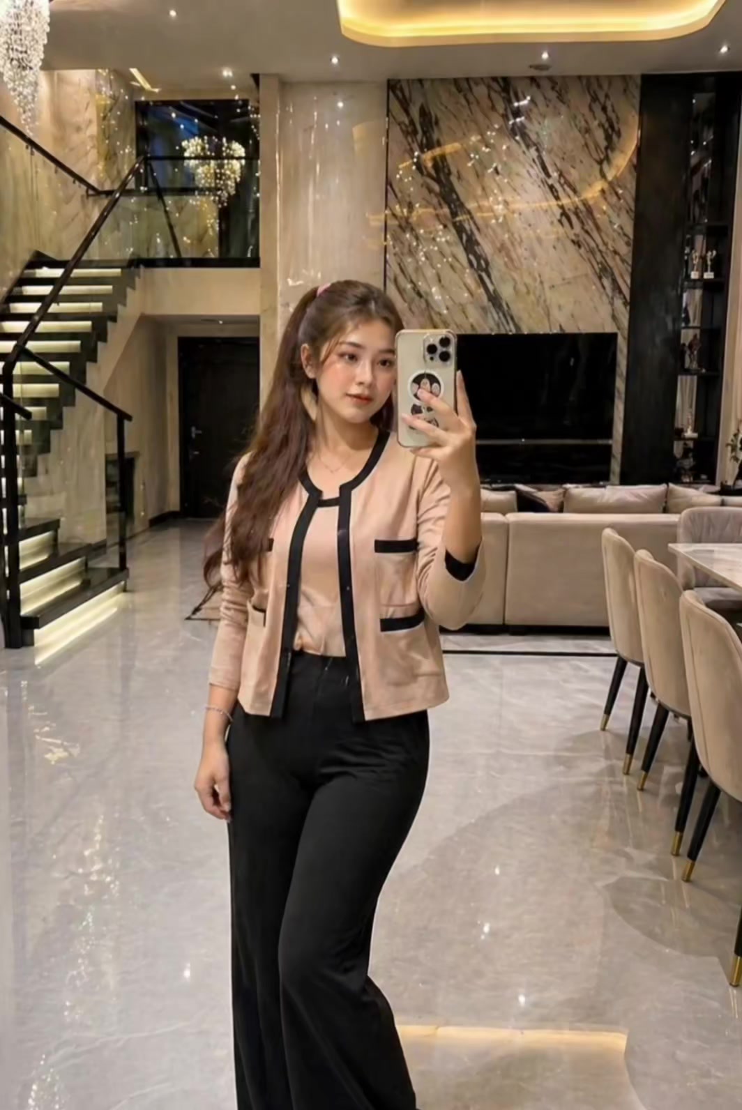 @Bellaaw