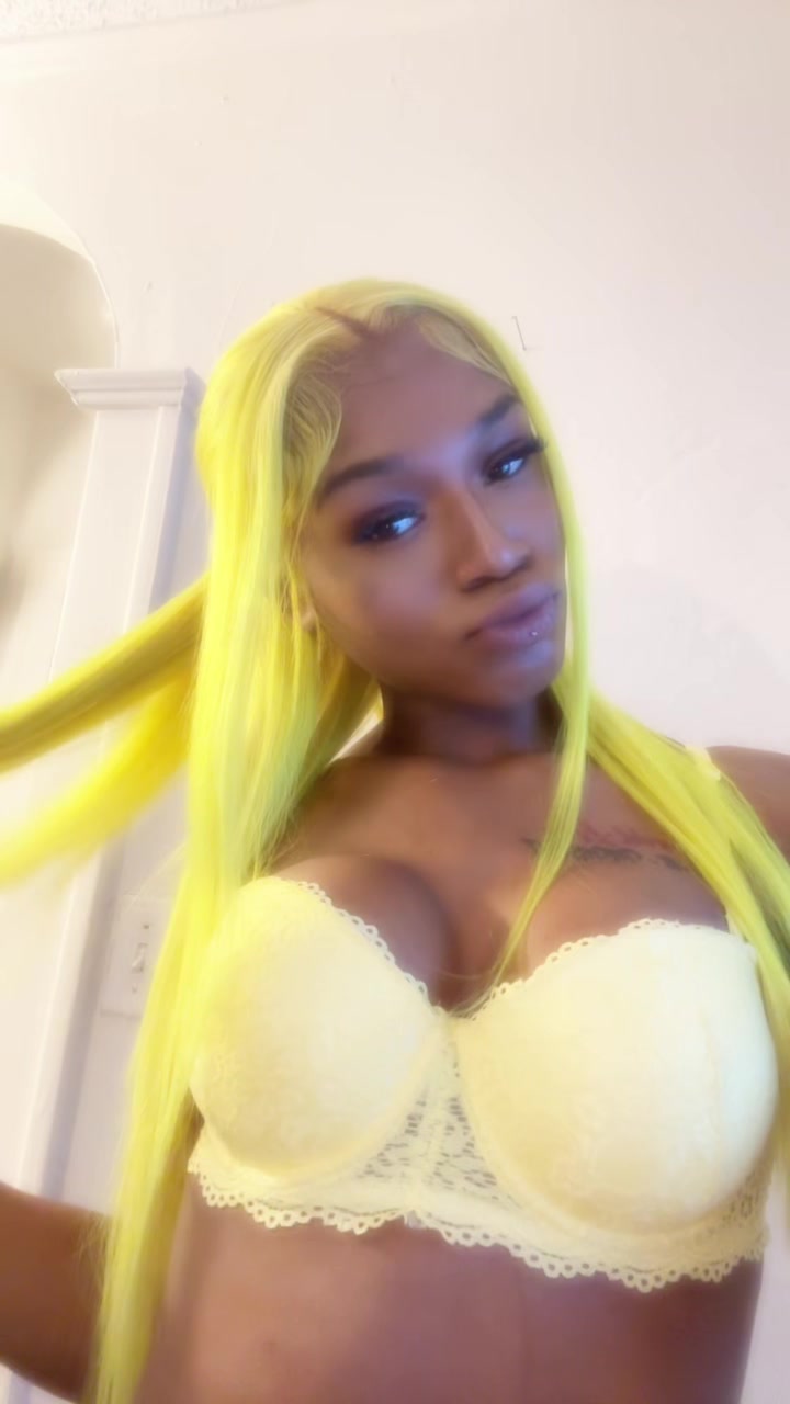 @DESIRAE 🎀
