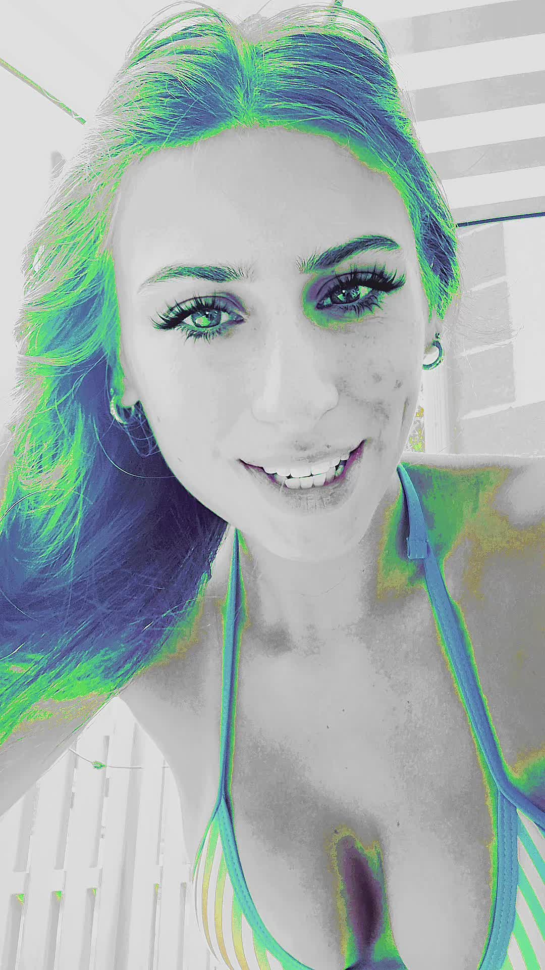 @msstonedwrld