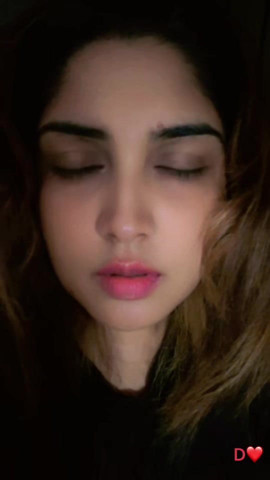@Chunkygirlsrilanka