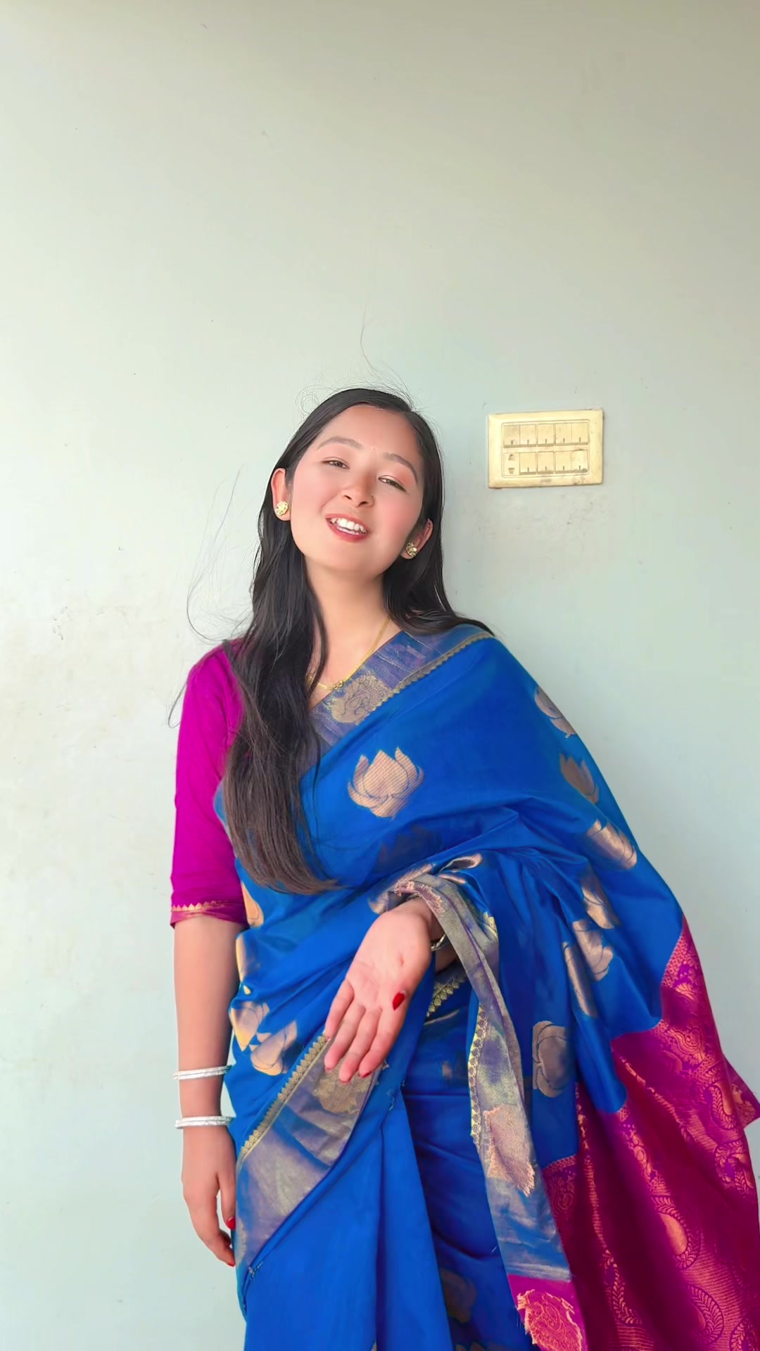 @दिपशिखा🦋💫