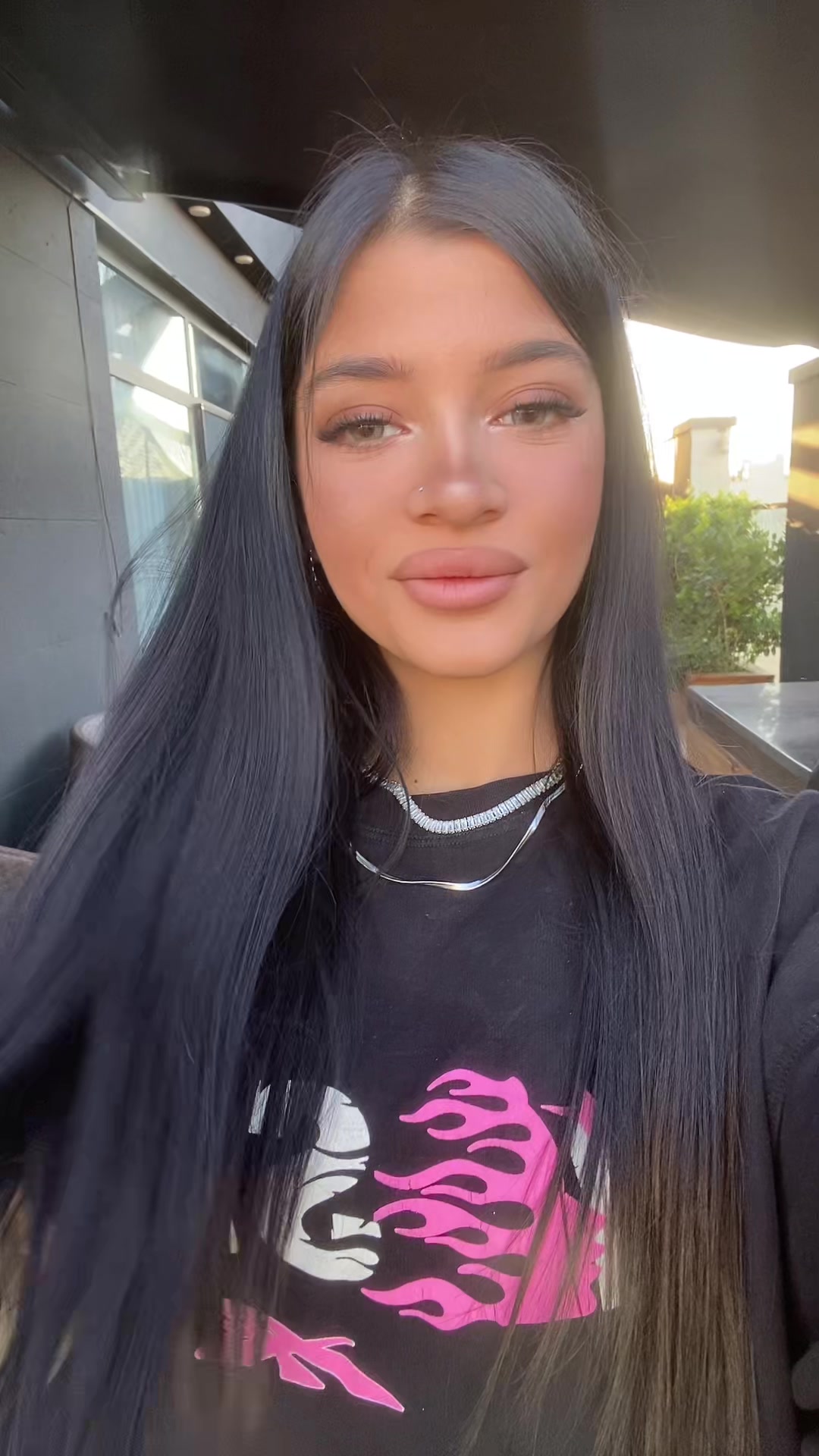 @melika