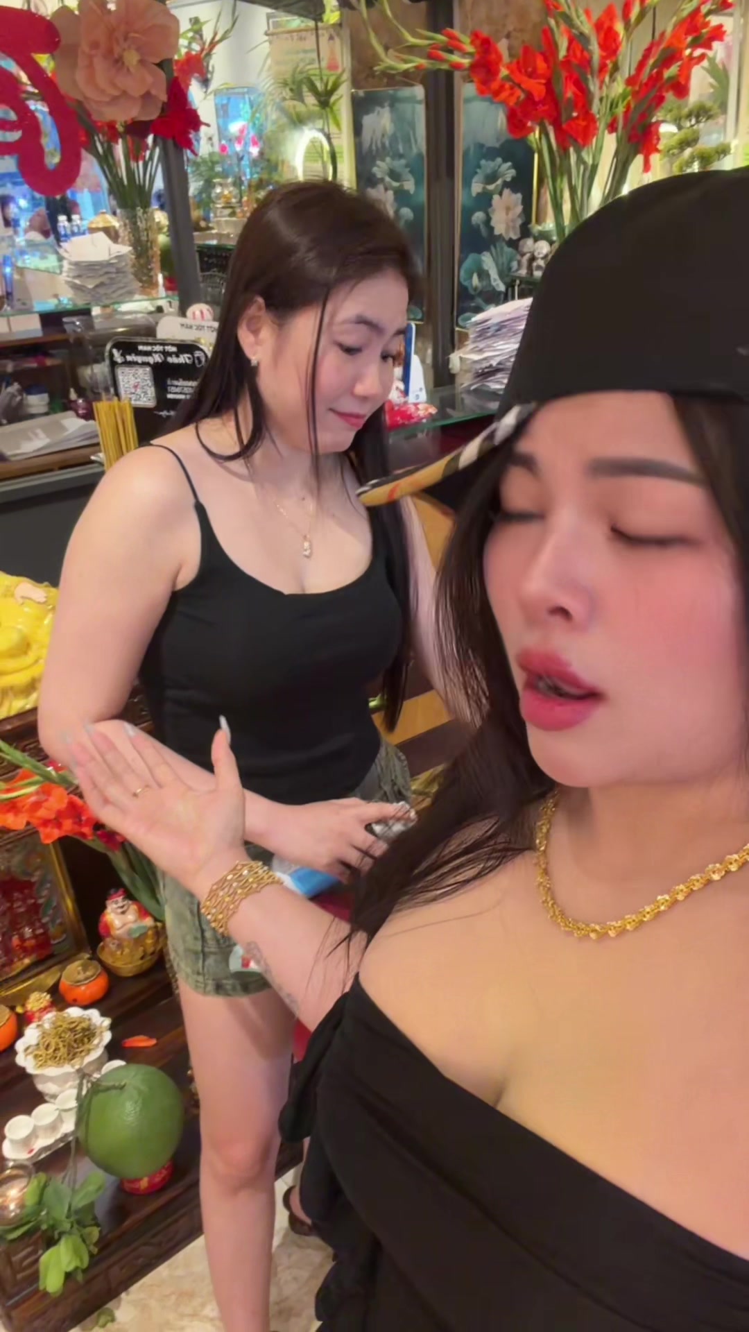 @HỚT TÓC NAM THẢO NGUYÊN Q4