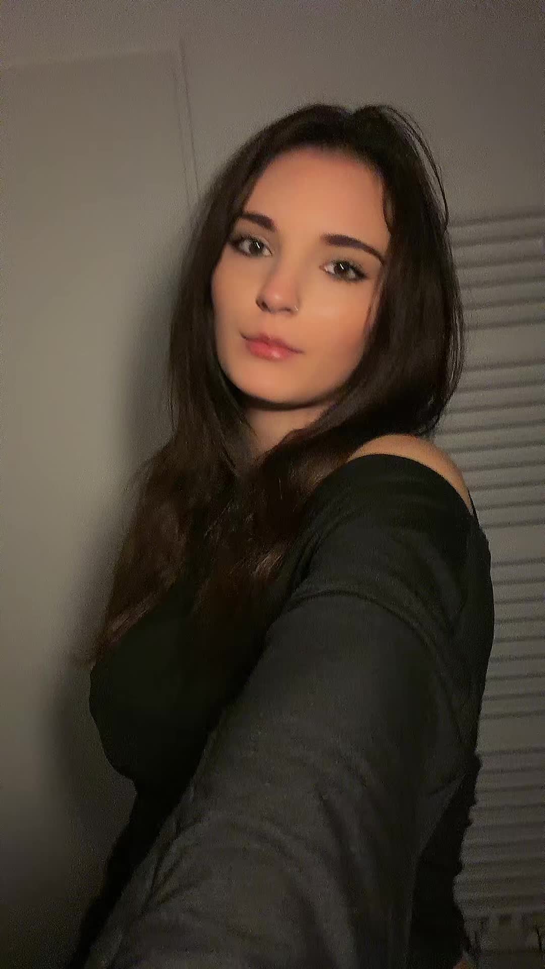 @jxxlia.bln
