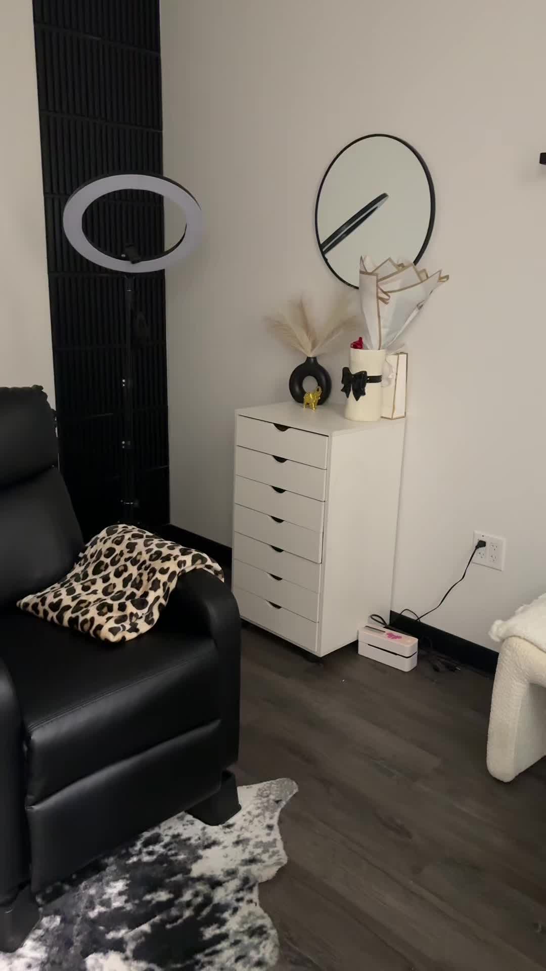 @LeeBlinkss