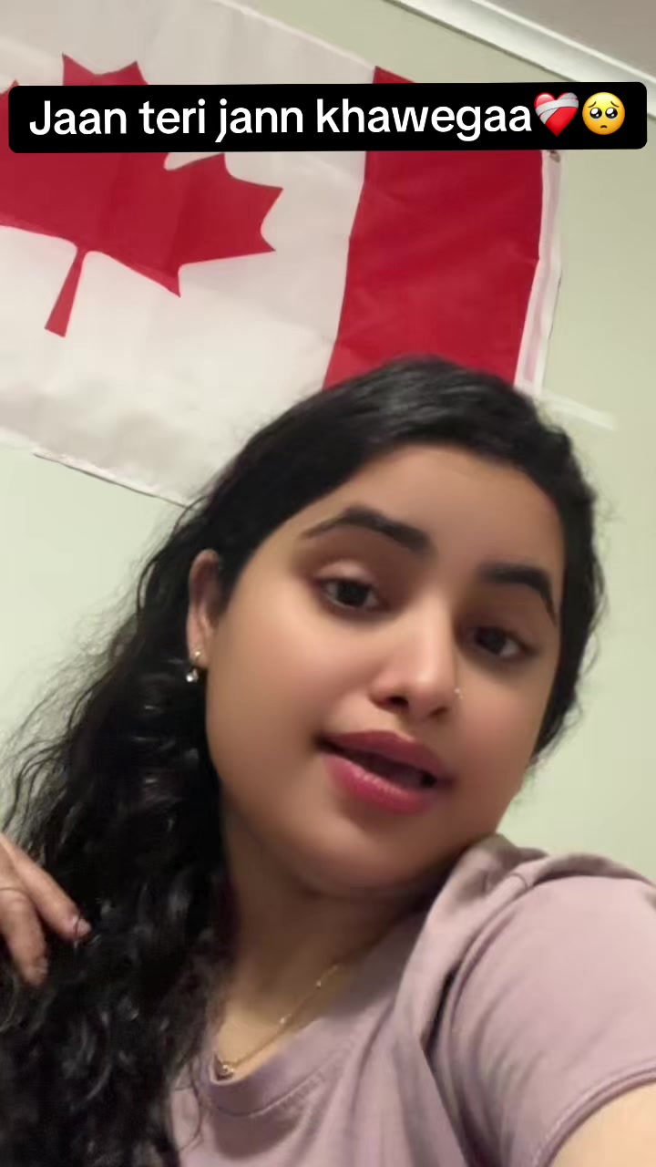 @riyaa_sharma18