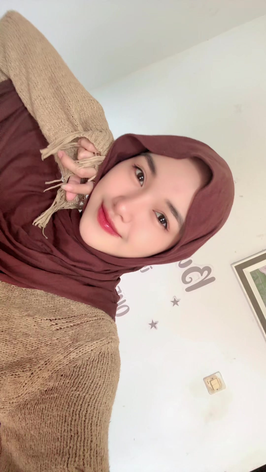 @Dindaaa