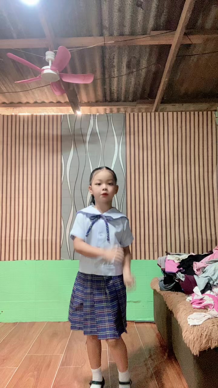 @Regine 🤡🩶