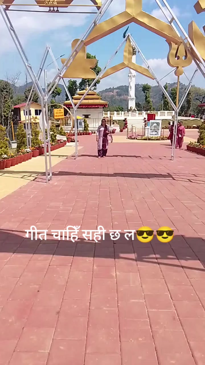 @Sarita🦋💛