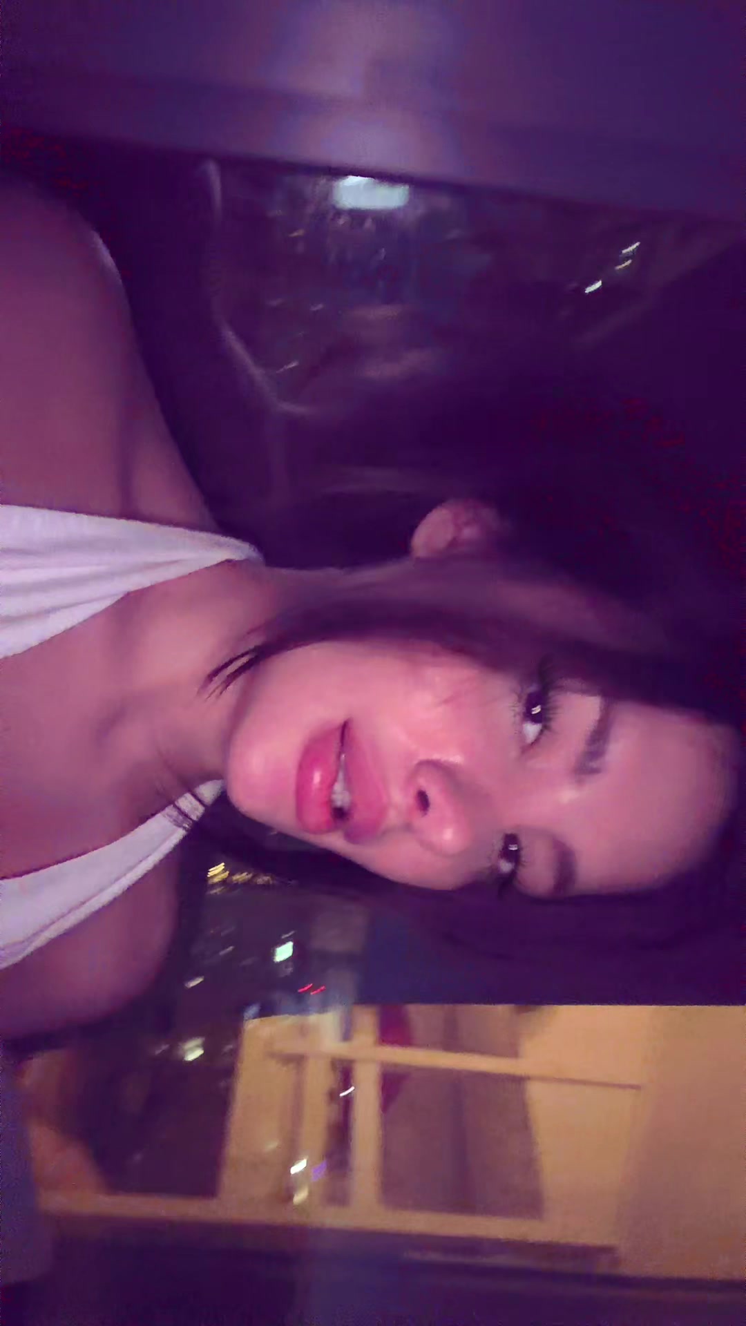 @Tina_corz