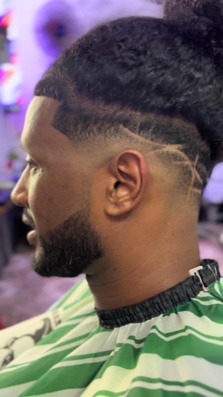 @Tanweer Signature Cuts (TSC)