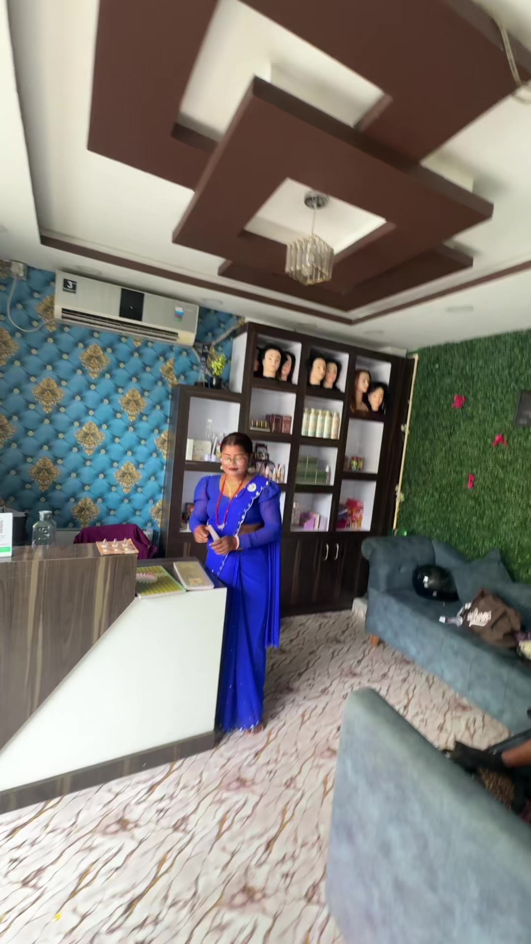 @Divya’s makeup studio