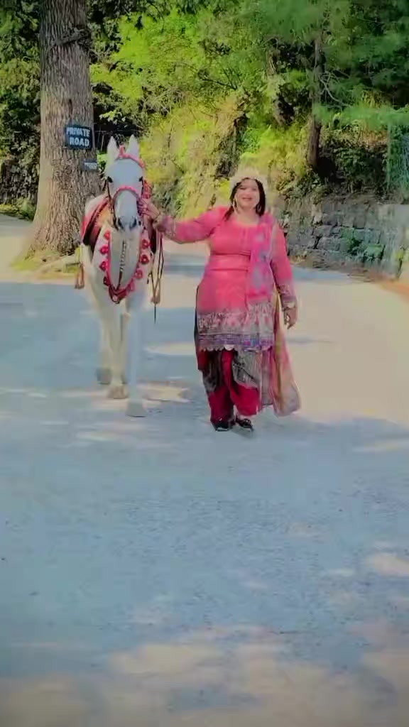@Saima Khan