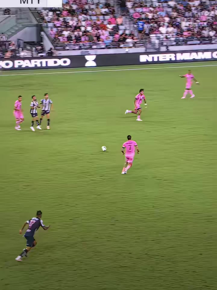 @KEVł₦.AE ⚽