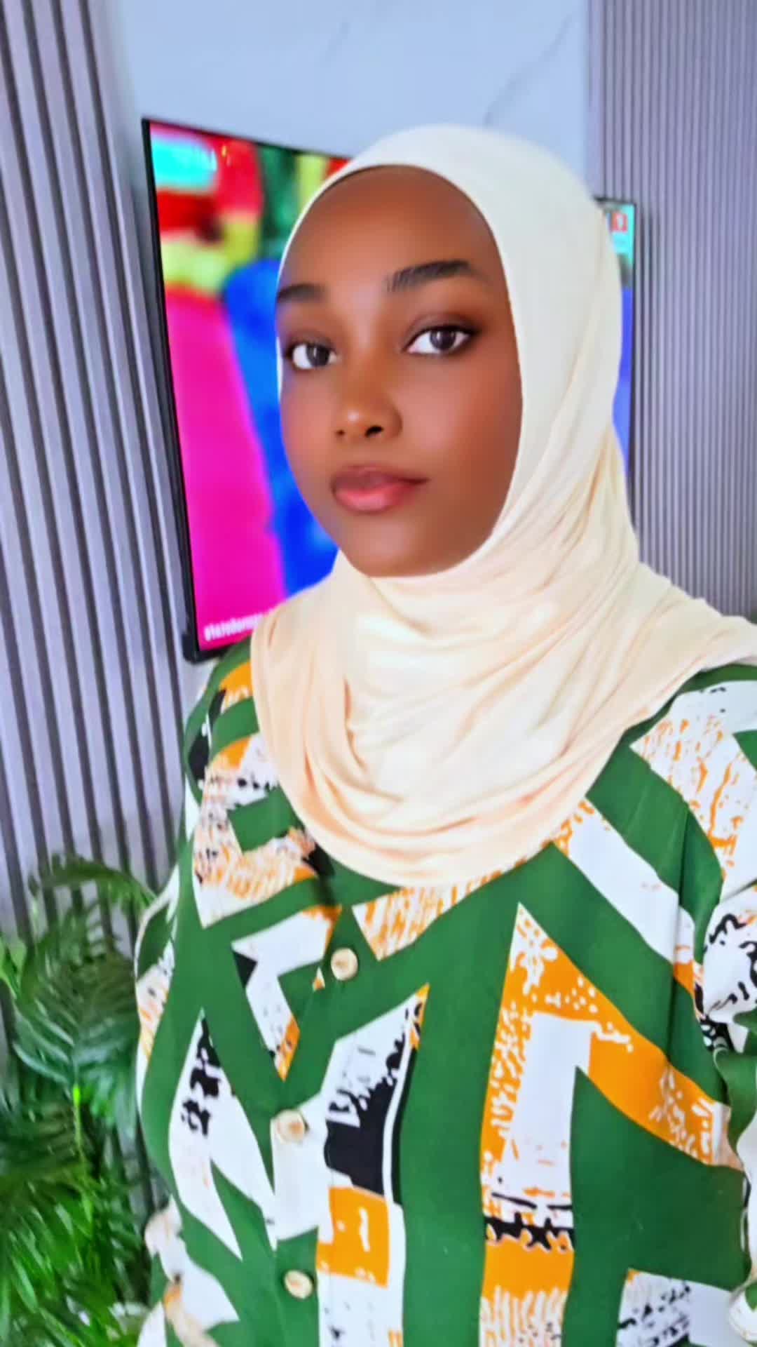 @TahiyahWally 0709908579✈️
