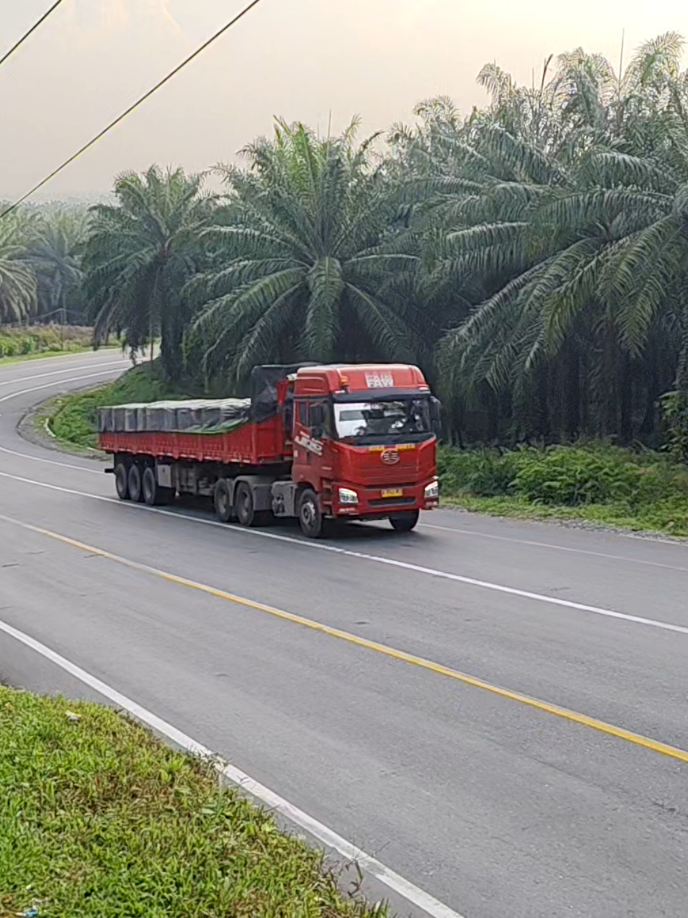 @Bukit Kodok Truck Video