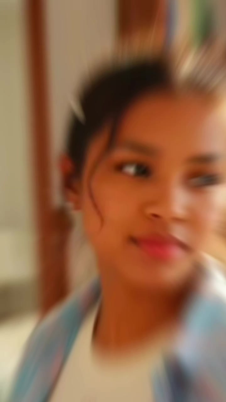 @Z ነኝ የእናቷ