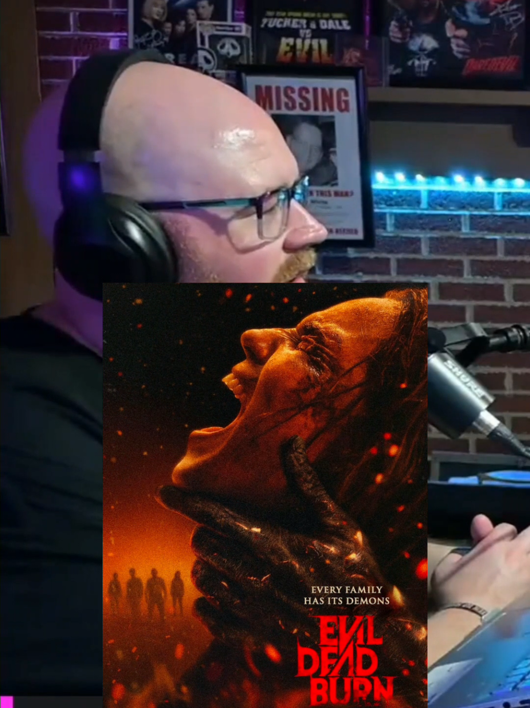 @The Sleazy Podcast ๐๐ฌ