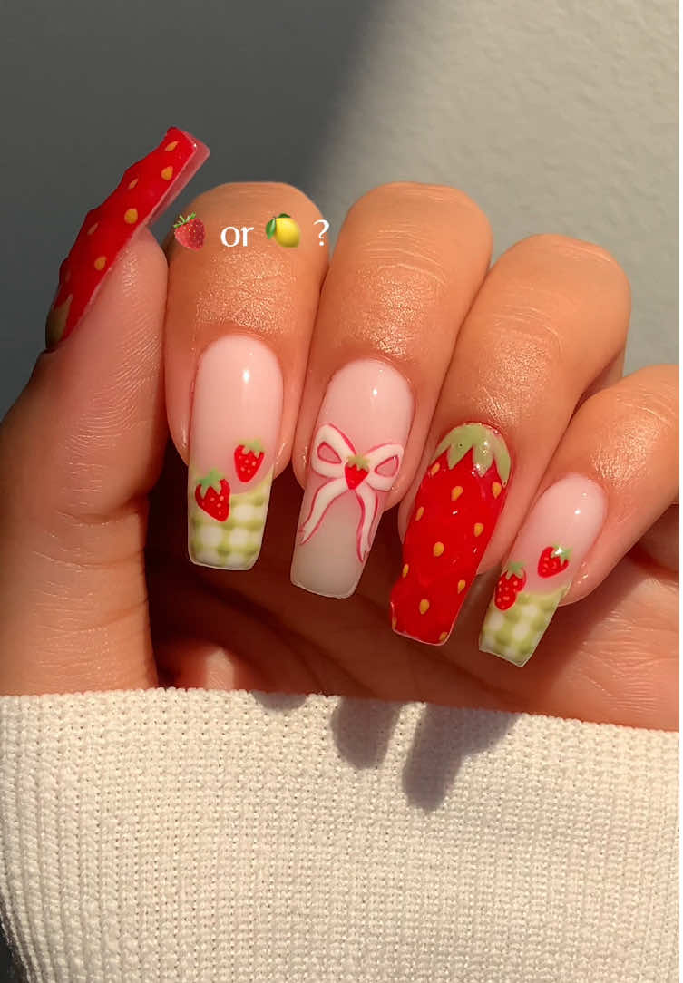 @denasnails ☆