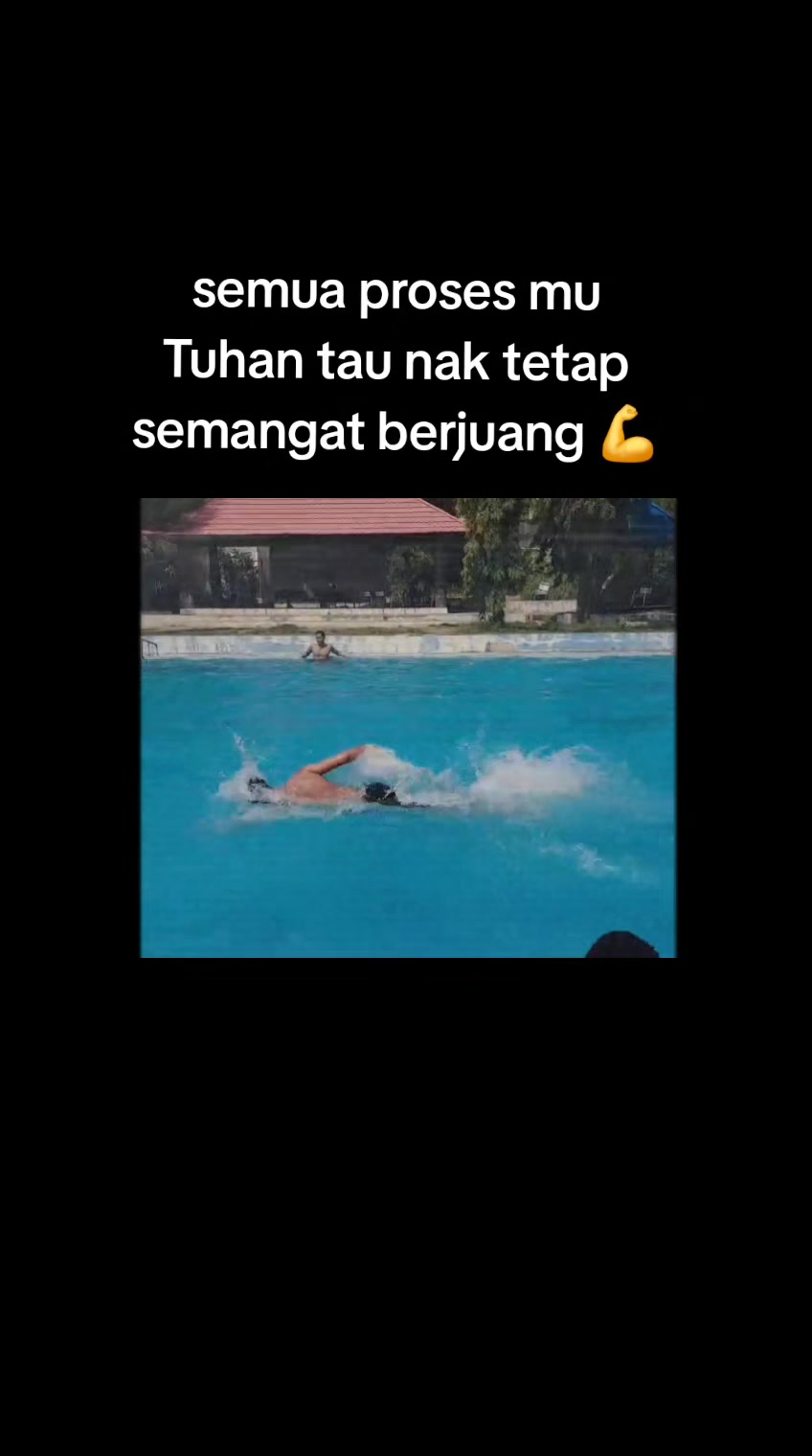 @Ria swimming NTT