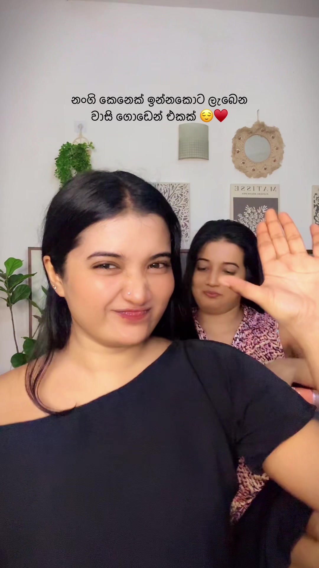 @THUMESHA_SHENALI 🇱🇰