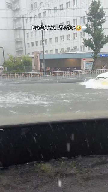 @समुन्द्र कार्की 海