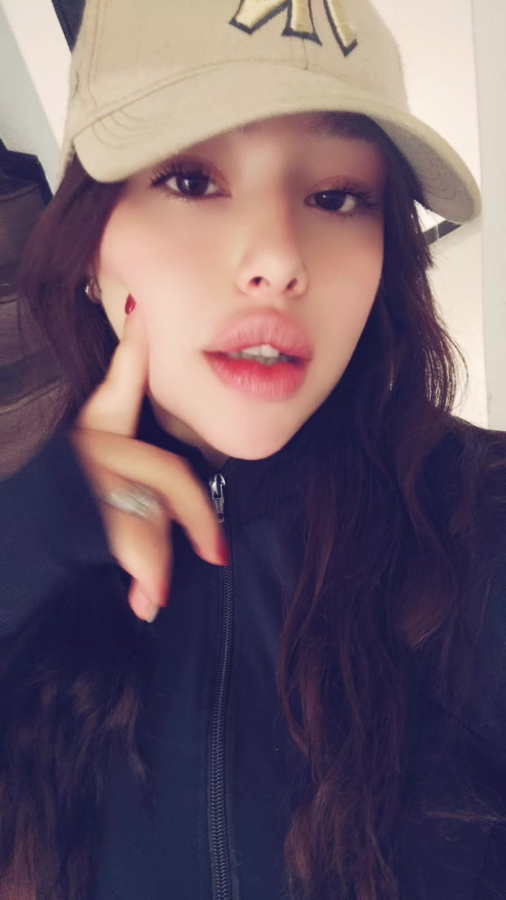 @moreammm