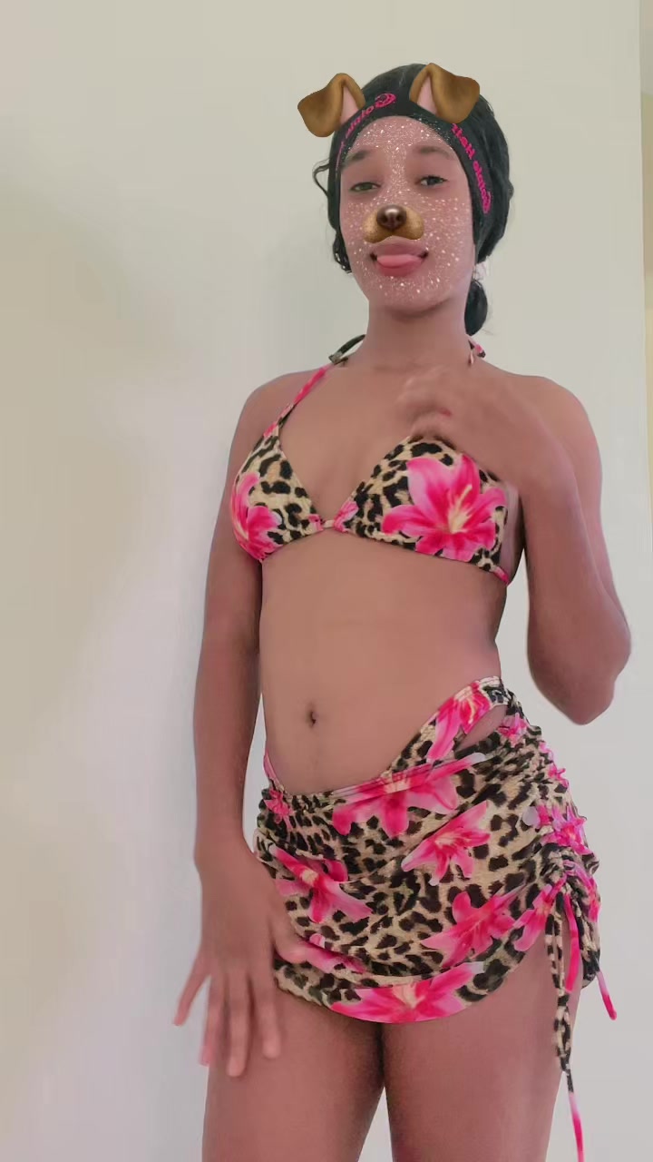 @𝒯𝒽𝓊_𝒻𝓁𝒶𝒸𝒶💋🇩🇴