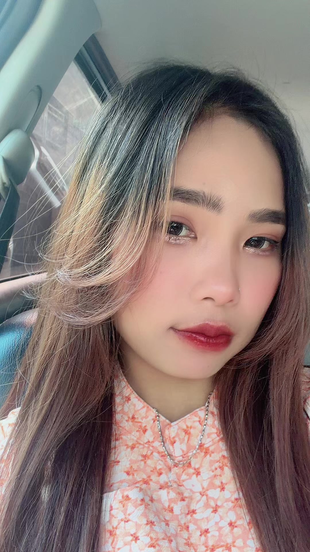 @Ei Ei Kyi Soe🐬