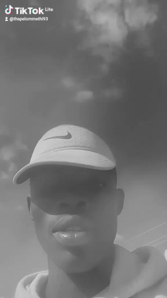 @Tshephoss24