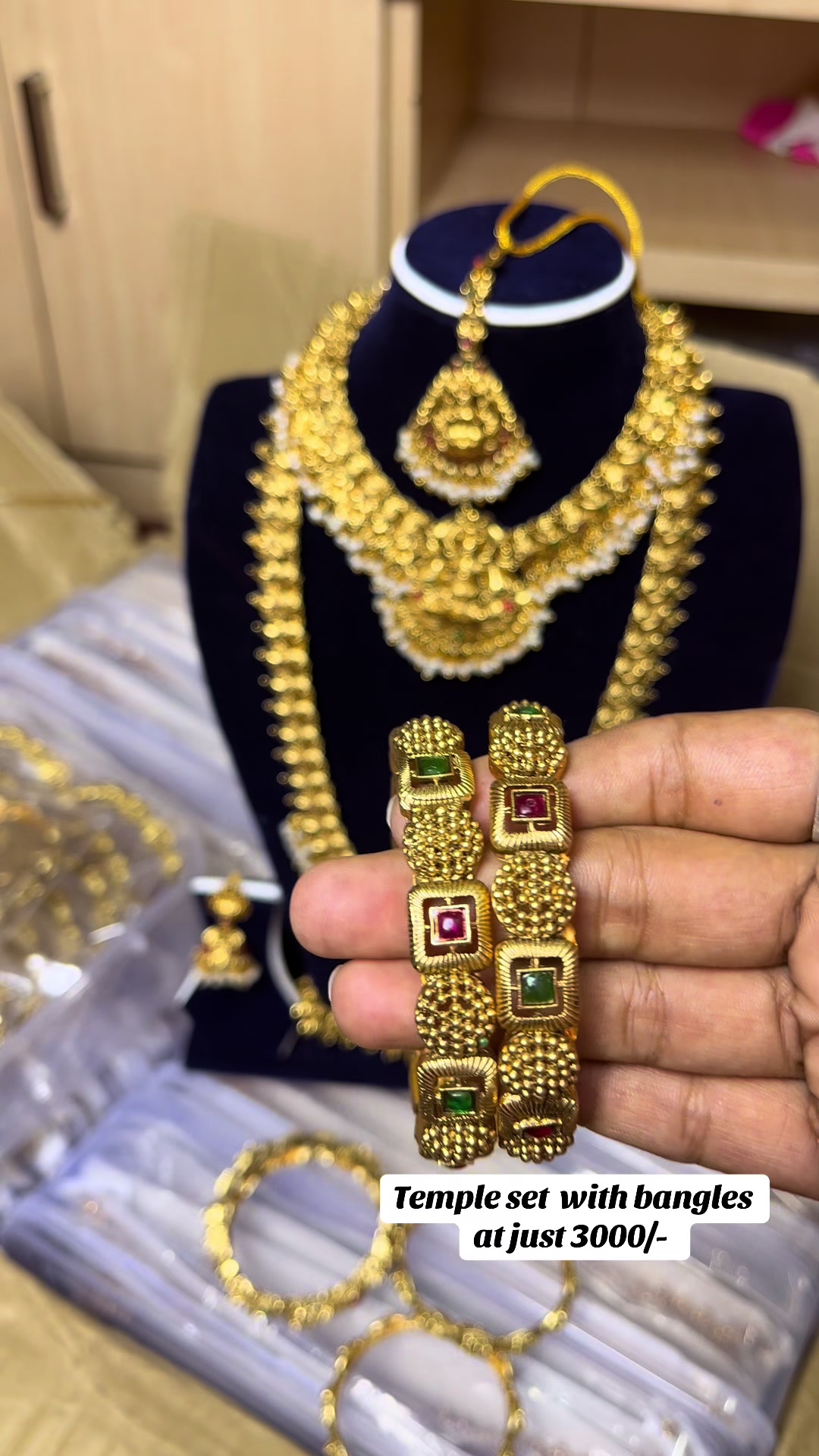 @DIPSHIKHA 🪔🪷✨( accessories )