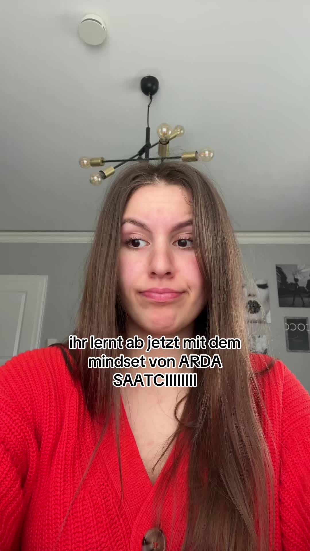 @studywithlauraa