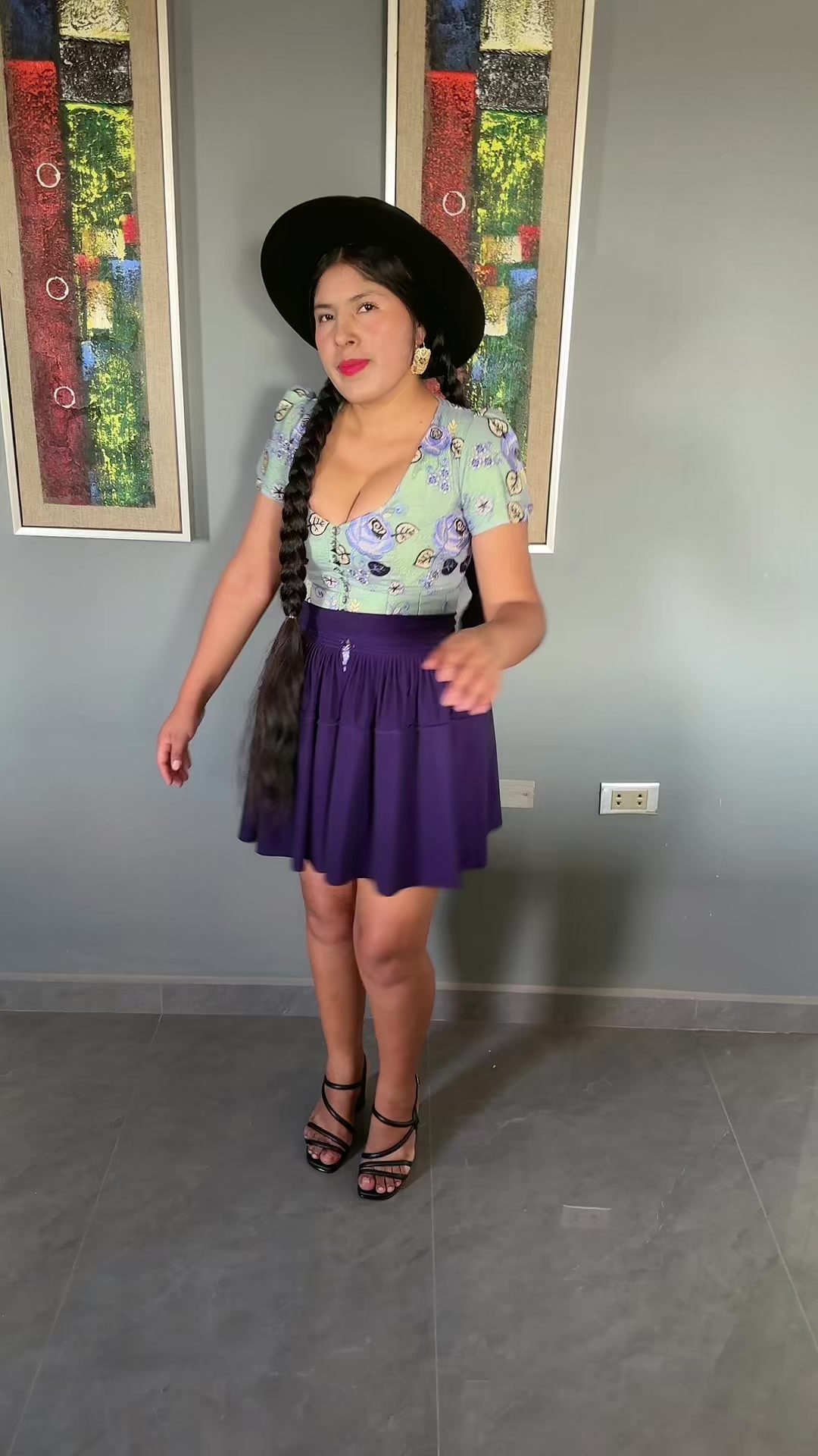 @R0ssy_Ramirez