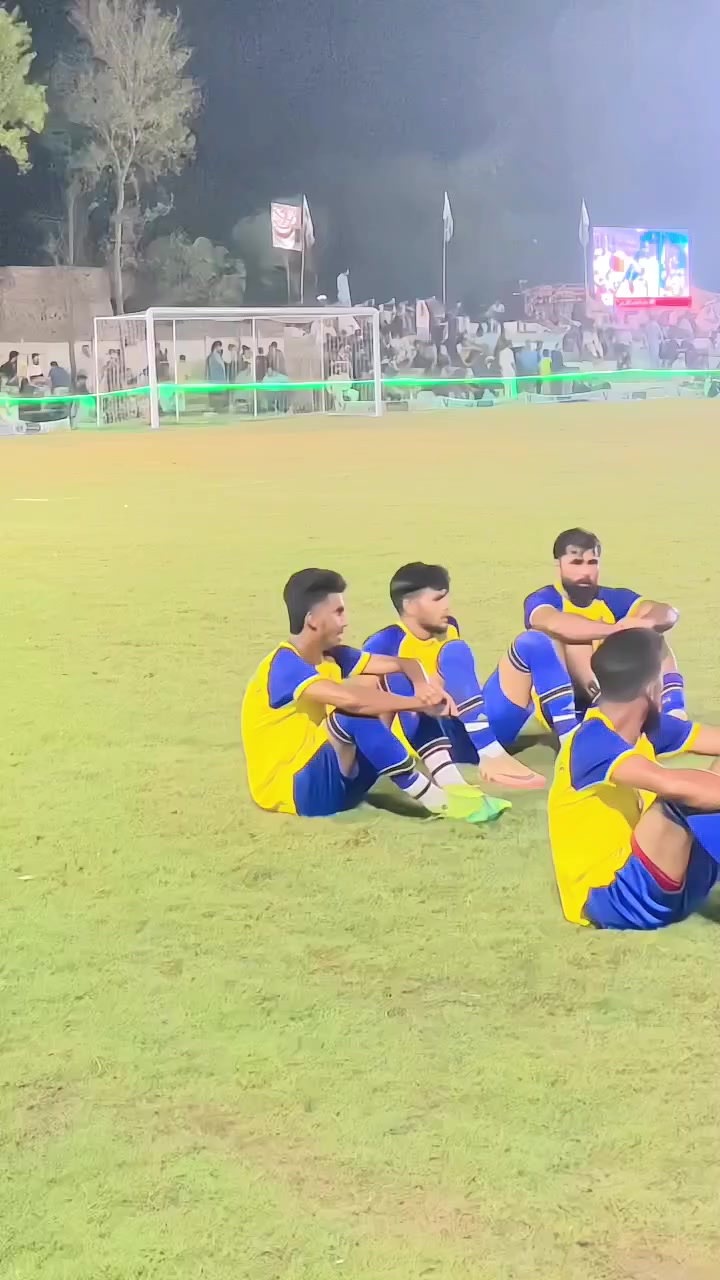 @*(Punjabi Foji ....🥀🖤)*