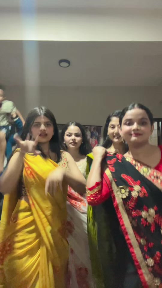 @Aakriti Neupane (सुन्दरि)
