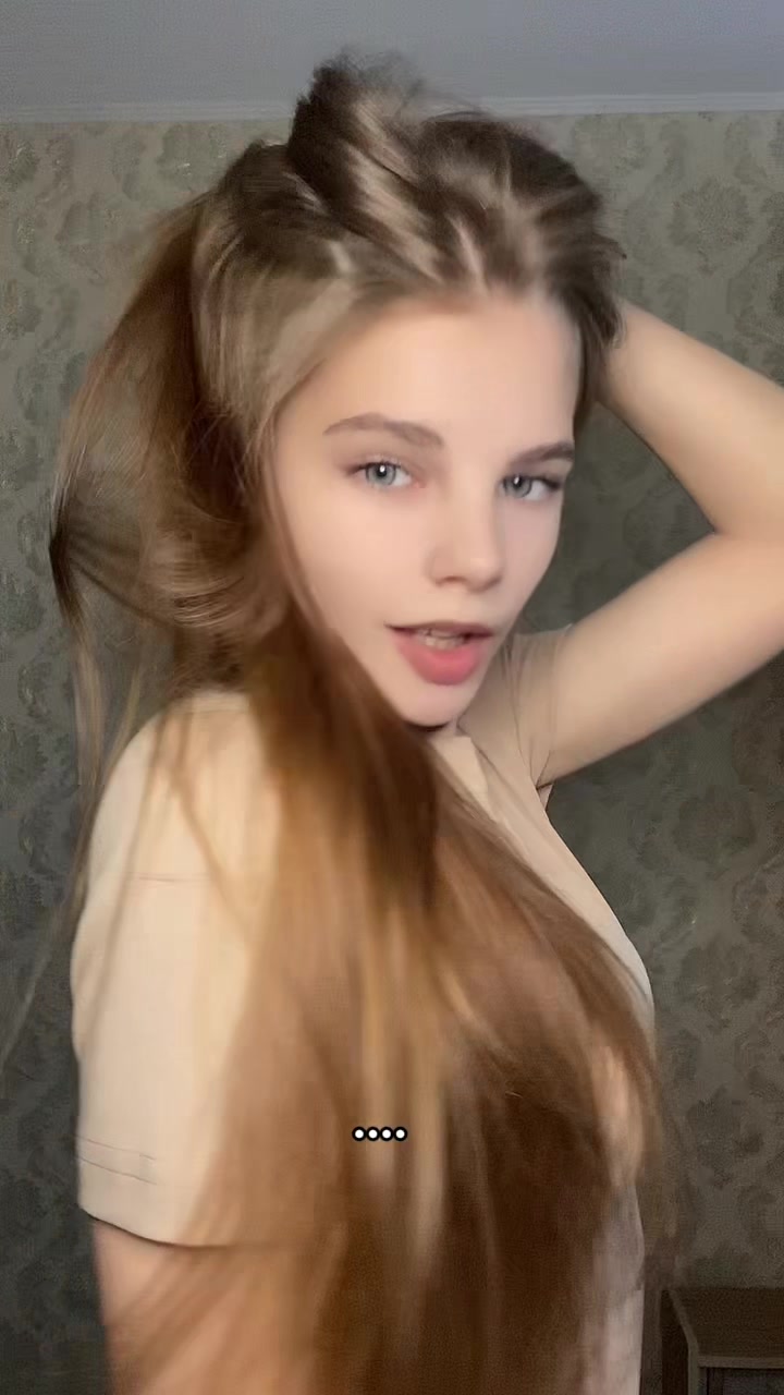 @Sonechka🕷️🌿